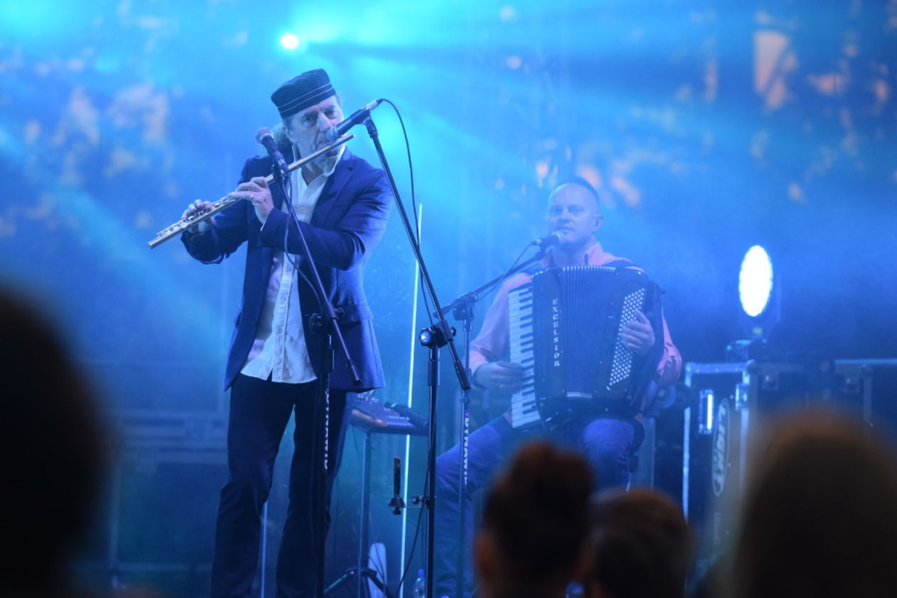  Piknik rodzinny WSEI: koncert zespołu Brathanki (zdjęcie 1) - Autor: Maciej Kaczanowski