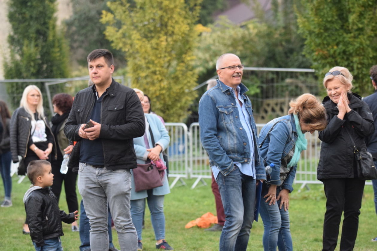  Piknik rodzinny WSEI: koncert zespołu Brathanki (zdjęcie 1) - Autor: Maciej Kaczanowski