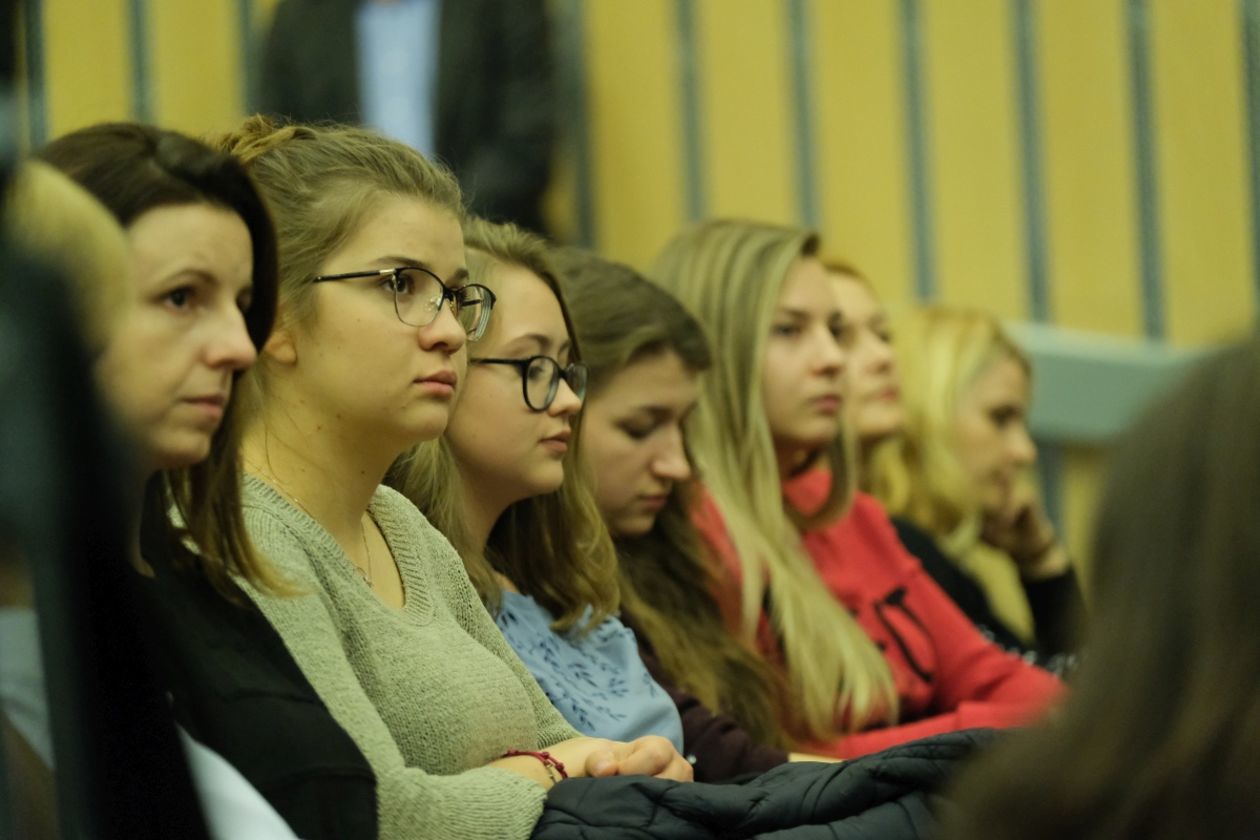  Premier Mateusz Morawiecki na UMCS (zdjęcie 1) - Autor: Maciej Kaczanowski