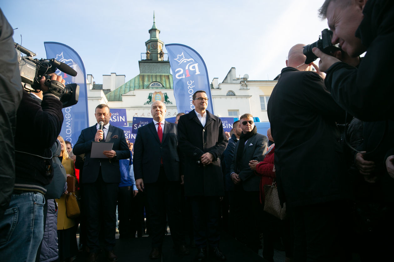  Mateusz Morawiecki w Krasnymstawie i konwencja PiS w Chełmie (zdjęcie 1) - Autor: Kazimierz Chmiel