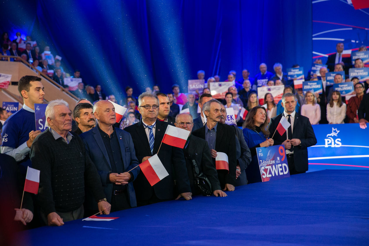  Mateusz Morawiecki w Krasnymstawie i konwencja PiS w Chełmie (zdjęcie 1) - Autor: Kazimierz Chmiel