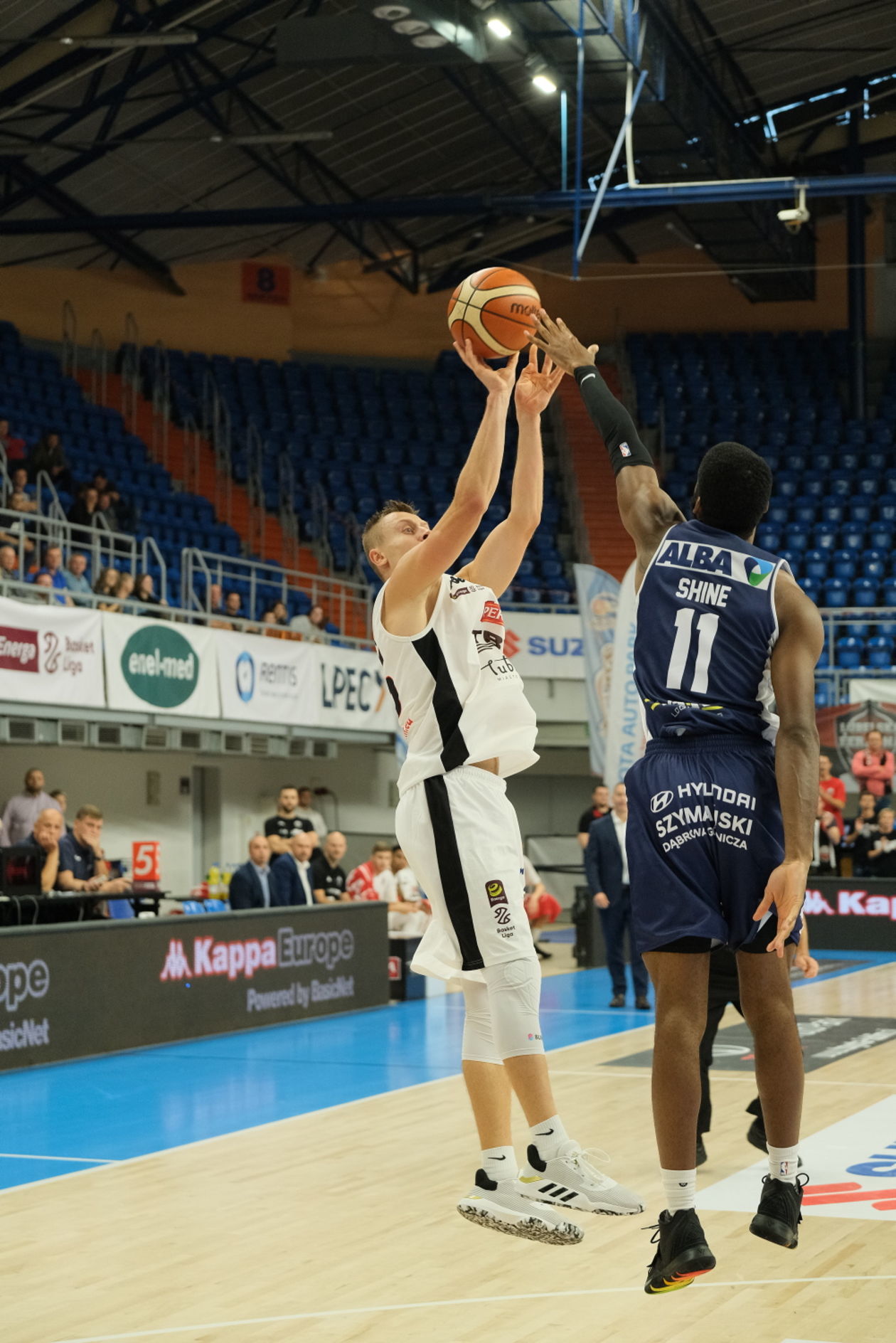  Start Lublin vs MKS Dąbrowa Górnicza 91 : 80 (zdjęcie 1) - Autor: Maciej Kaczanowski