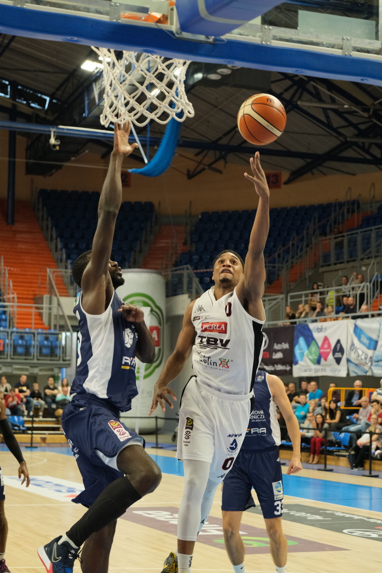  Start Lublin vs MKS Dąbrowa Górnicza 91 : 80 (zdjęcie 1) - Autor: Maciej Kaczanowski