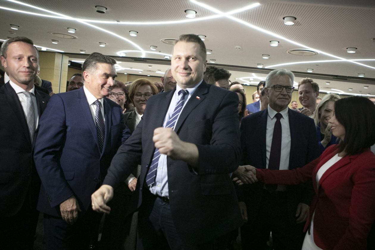 Wielka radość w lubelskim sztabie PiS po ogłoszeniu wyników wyborów - Autor: Jacek Szydłowski