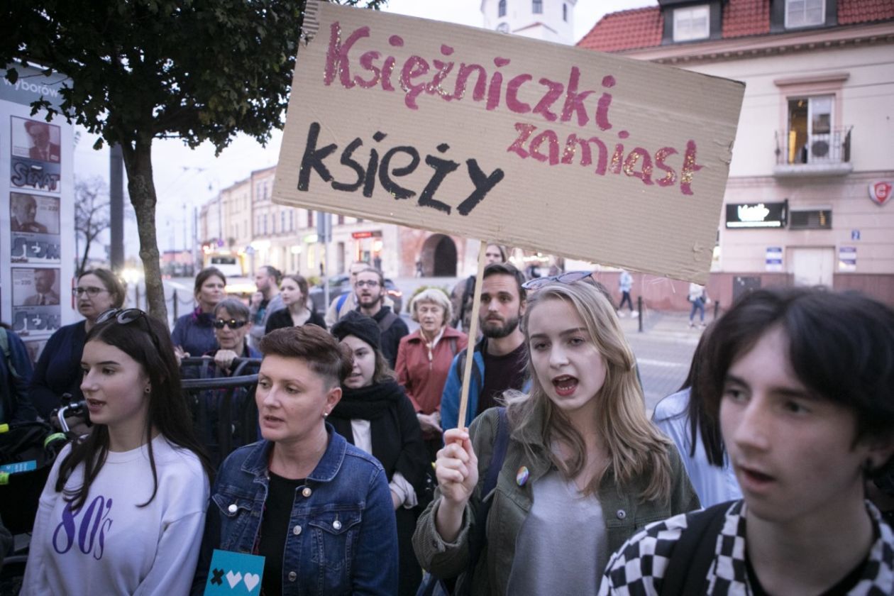  Nie dla zakazu edukacji seksualnej. Protest w Lublinie (zdjęcie 1) - Autor: Jacek Szydłowski