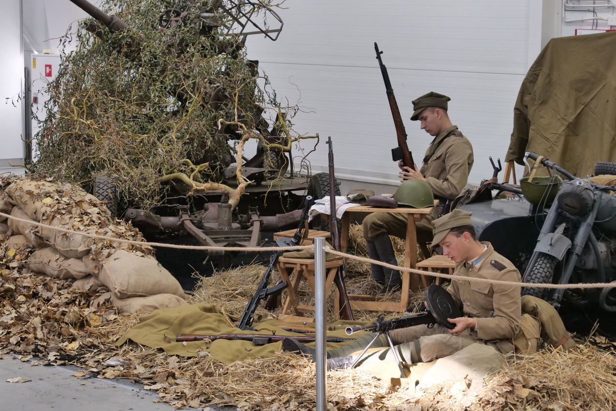  MILITARIA Wystawa historyczna (zdjęcie 1) - Autor: Krzysztof Mazur