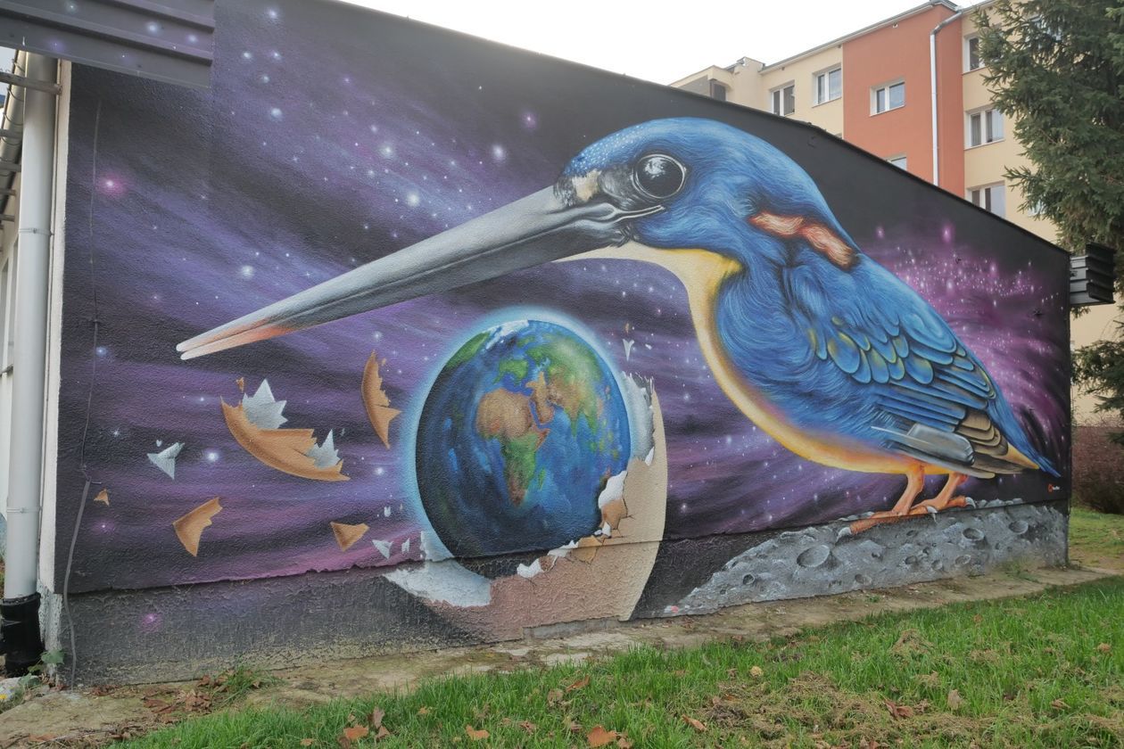  Nowy mural w Lublinie. Ptaki z ulicy Medalionów [zdjęcia] (zdjęcie 4) - Autor: Krzysztof Mazur