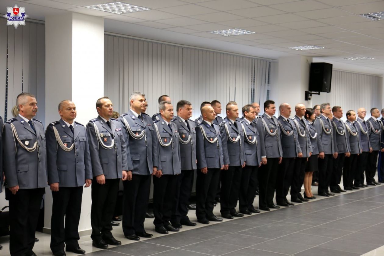  Nagrody i wyróżnienia w lubelskim garnizonie policji (zdjęcie 1) - Autor: Policja