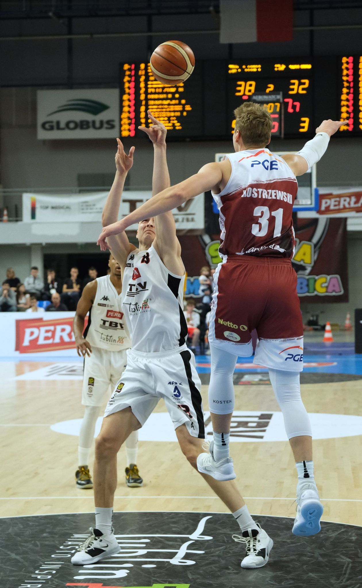  Start Lublin – PGE Spójnia Stargard 82:73 (zdjęcie 1) - Autor: Maciej Kaczanowski