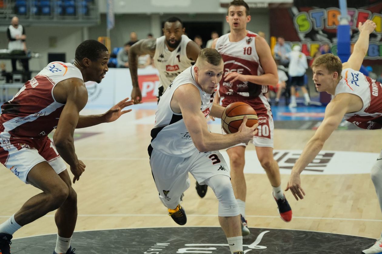  Start Lublin – PGE Spójnia Stargard 82:73 (zdjęcie 1) - Autor: Maciej Kaczanowski