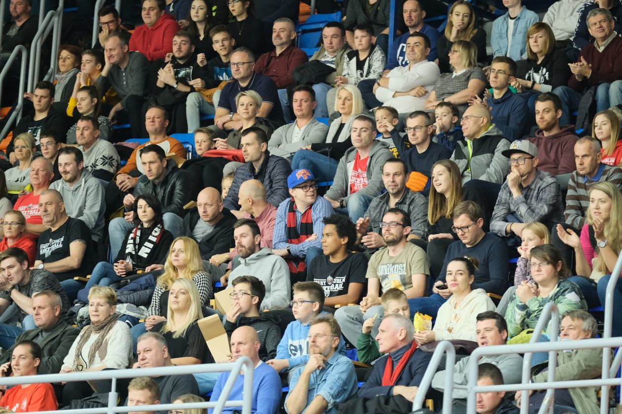  Start Lublin – PGE Spójnia Stargard 82:73 (zdjęcie 1) - Autor: Maciej Kaczanowski