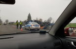 Wypadek na DK12. Ciężarówka wypadła z drogi (zdjęcie 2)