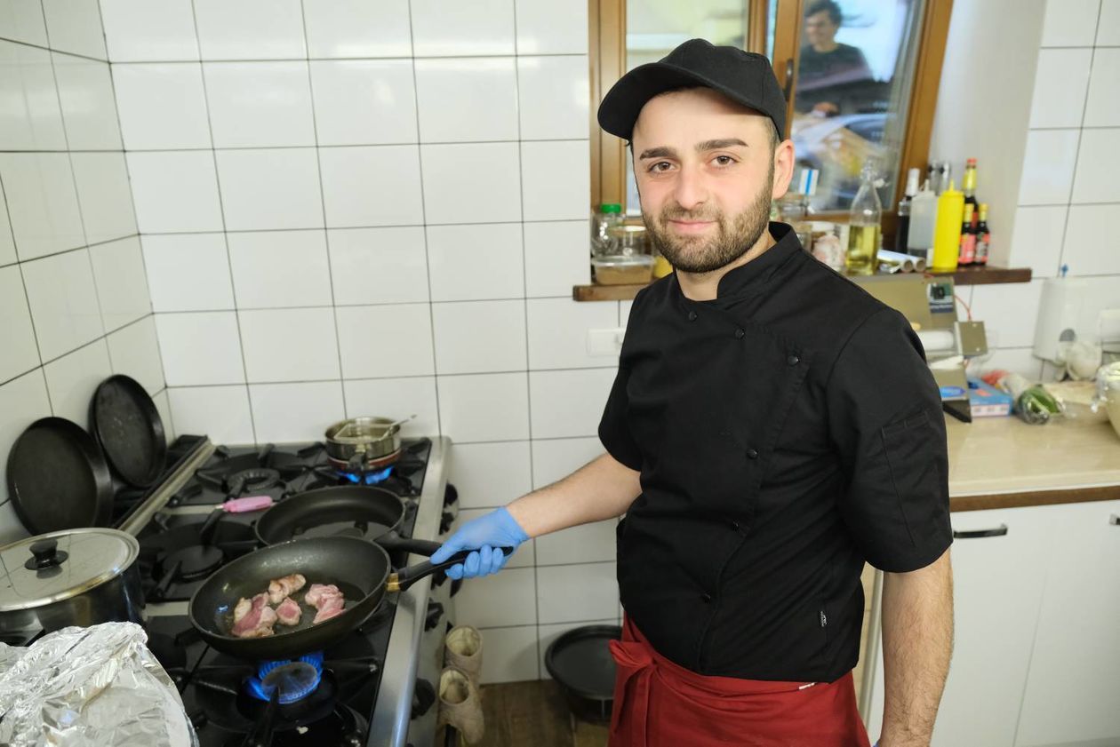  Megobari: nowa gruzińska restauracja na ul. Świętoduskiej (zdjęcie 1) - Autor: Maciej Kaczanowski