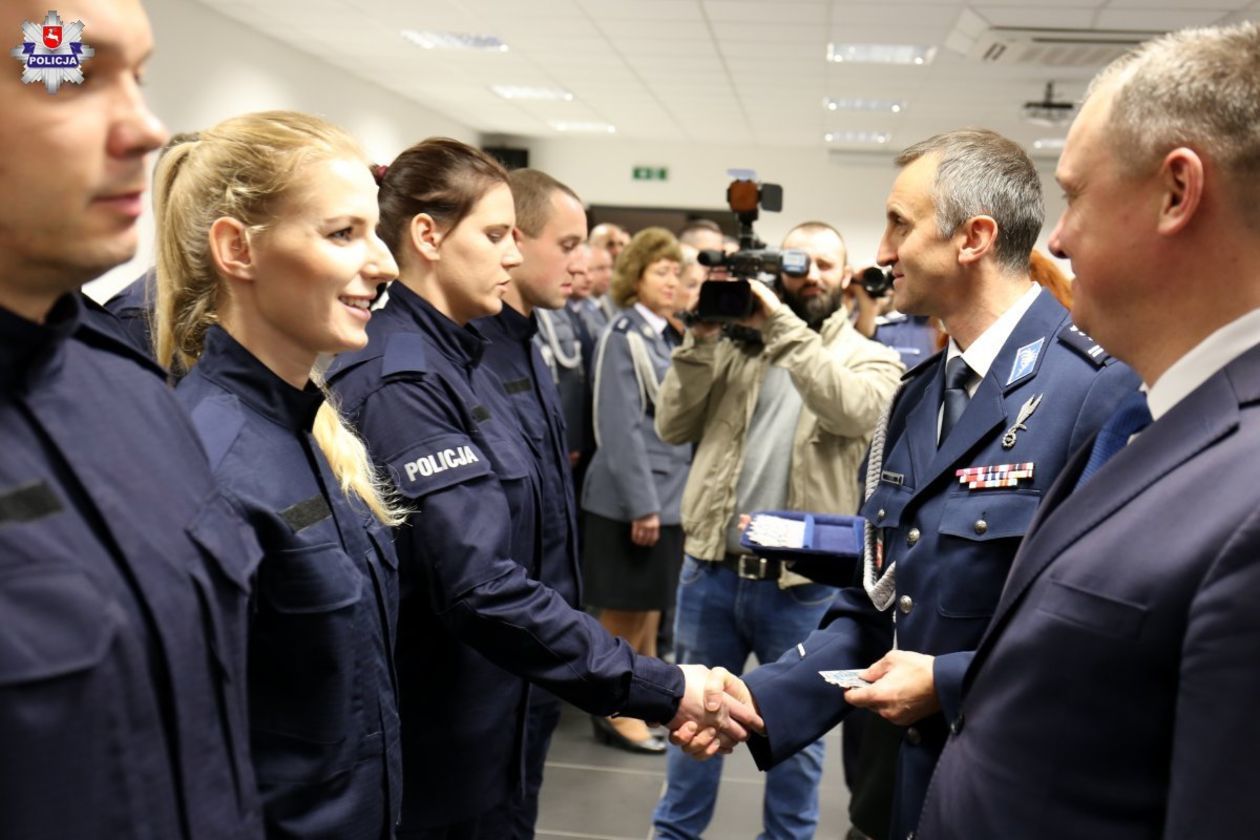  Nowi policjanci w lubelskim garnizonie (zdjęcie 1) - Autor: KWP Lublin