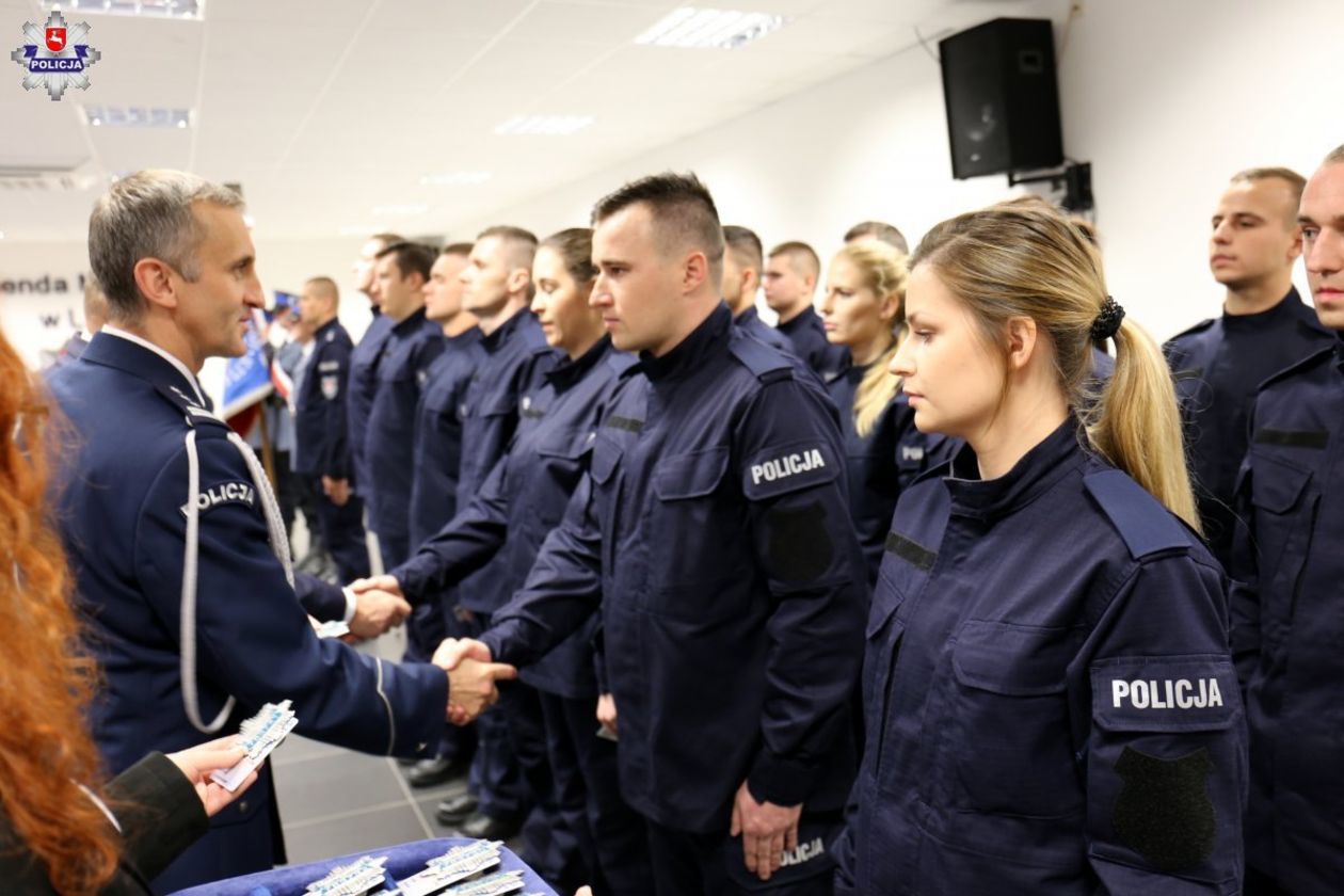  Nowi policjanci w lubelskim garnizonie (zdjęcie 1) - Autor: KWP Lublin