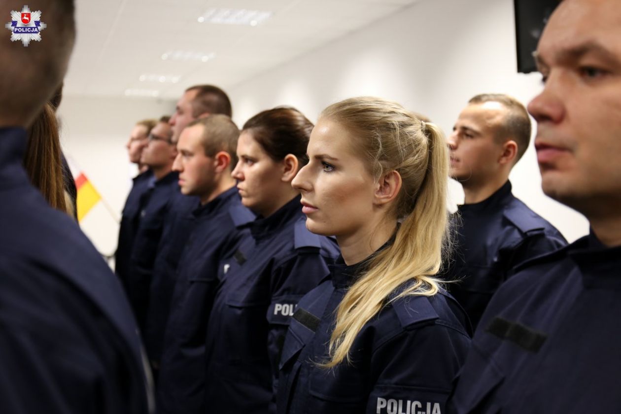  Nowi policjanci w lubelskim garnizonie (zdjęcie 1) - Autor: KWP Lublin