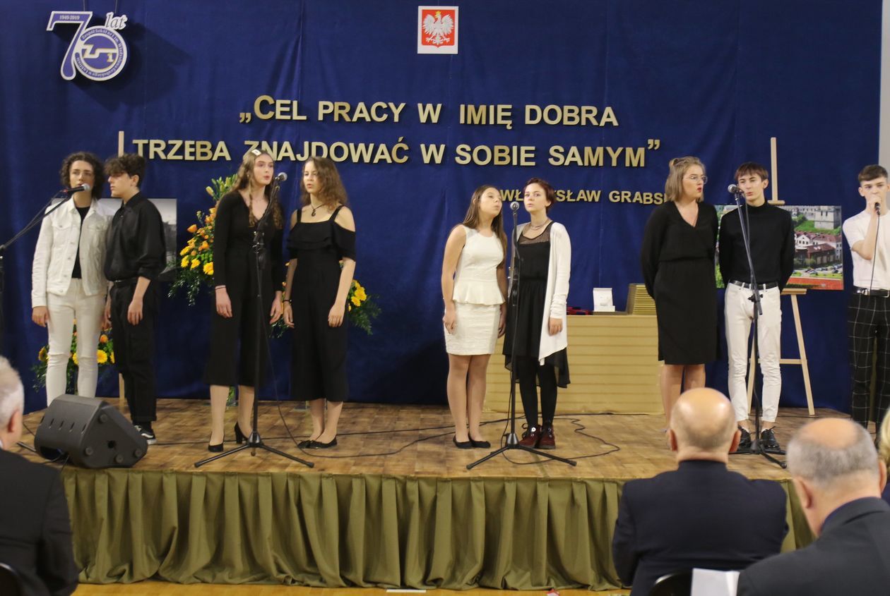 Zespół Szkół nr 1 w Lublinie świętuje 70-lecie (zdjęcie 1) - Autor: Piotr Michalski