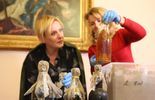 Spróbowali 100-letnich win znalezionych w muzeum w Kozłówce (zdjęcie 3)