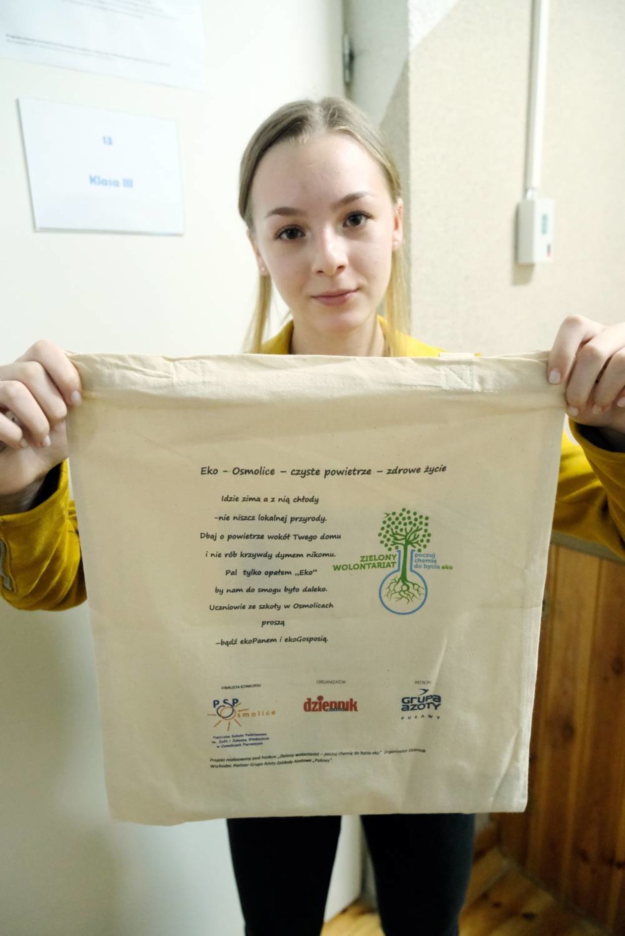  Akcja Zielony wolontariat. Poczuj chemię do bycia eko w PSP w Osmolicach Pierwszych (zdjęcie 1) - Autor: Maciej Kaczanowski