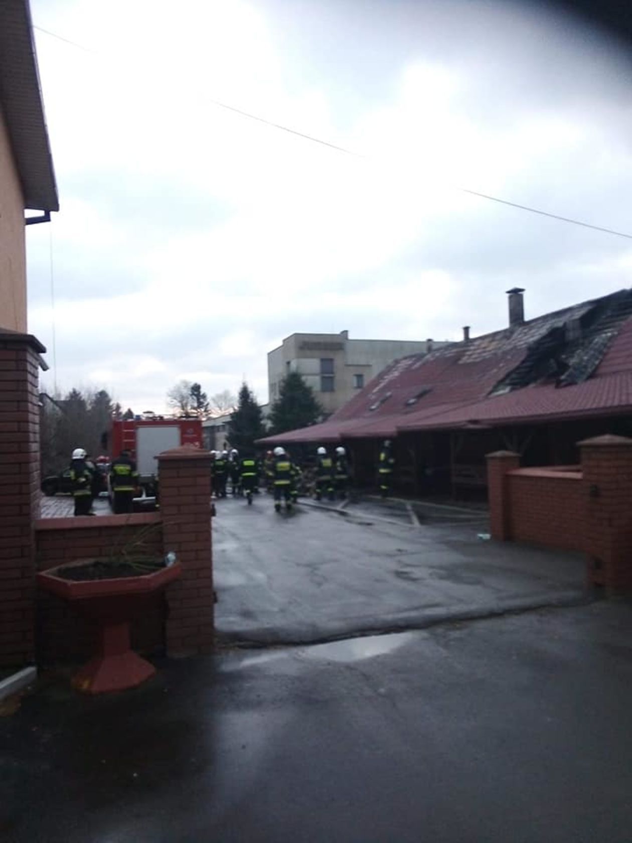  Pożar restauracji Szałas w Hrubieszowie  (zdjęcie 1) - Autor: OSP Werbkowice 
