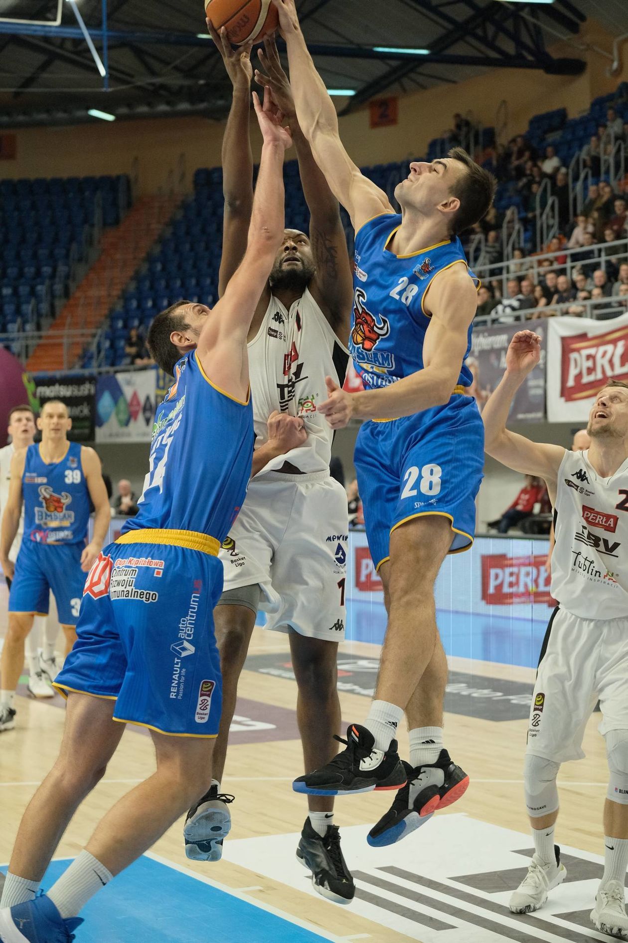  Start Lublin – BM Slam Stal Ostrów 84:72 (zdjęcie 1) - Autor: Maciej Kaczanowski