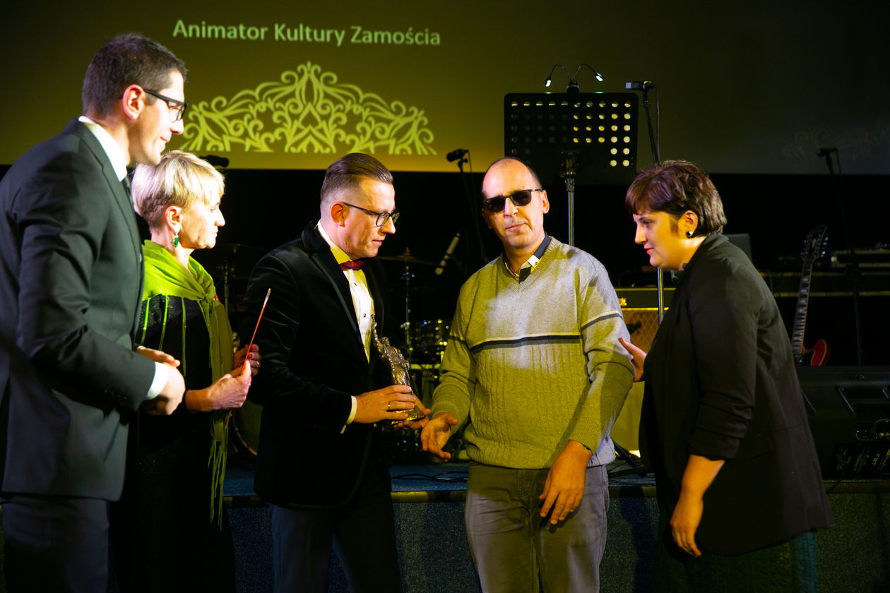  ebaf251bc96684863977183507cf645b.jpg