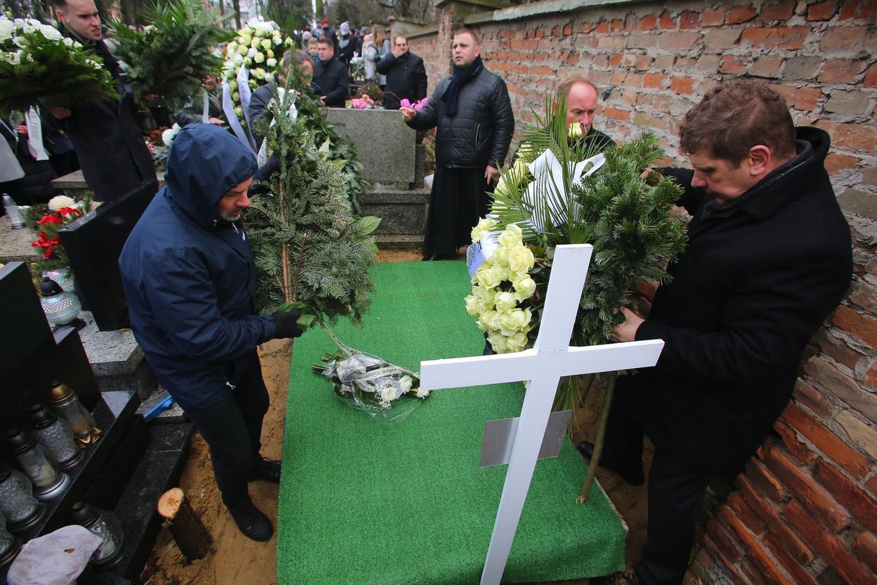  Pogrzeb Alicji Mazurek (zdjęcie 1) - Autor: Piotr Michalski