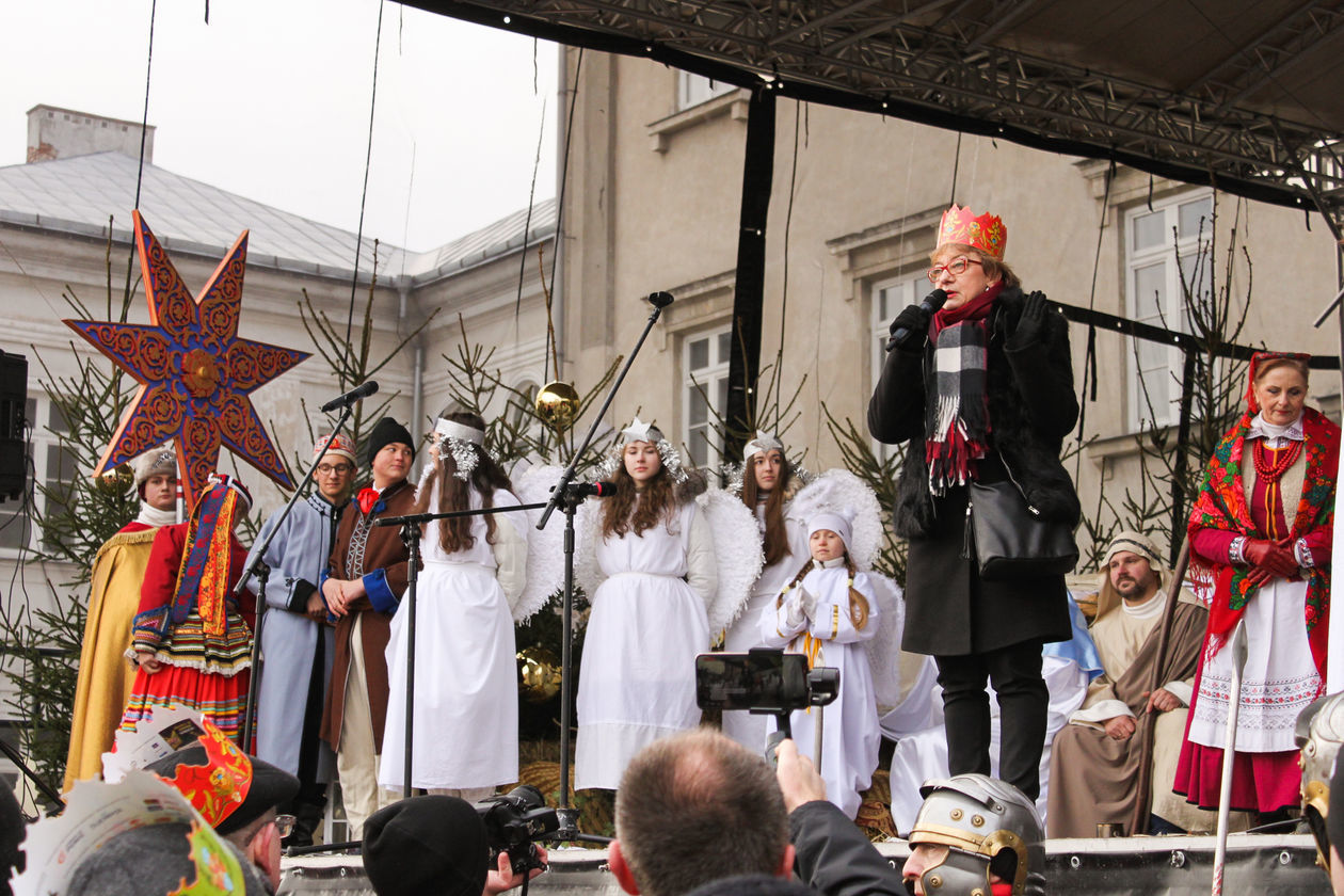  Orszak Trzech Króli w Zamościu (zdjęcie 1) - Autor: Kazimierz Chmiel