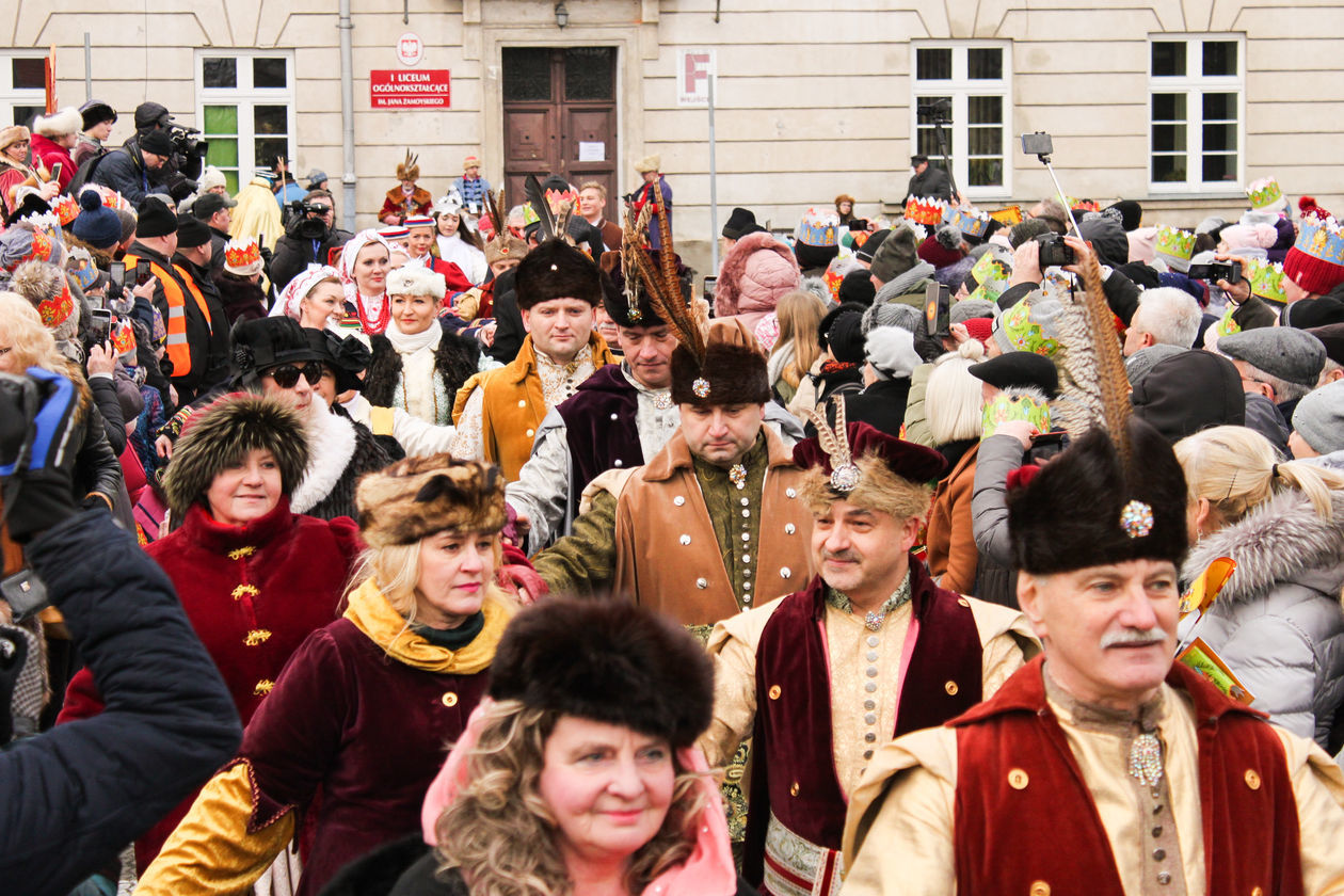  Orszak Trzech Króli w Zamościu (zdjęcie 1) - Autor: Kazimierz Chmiel