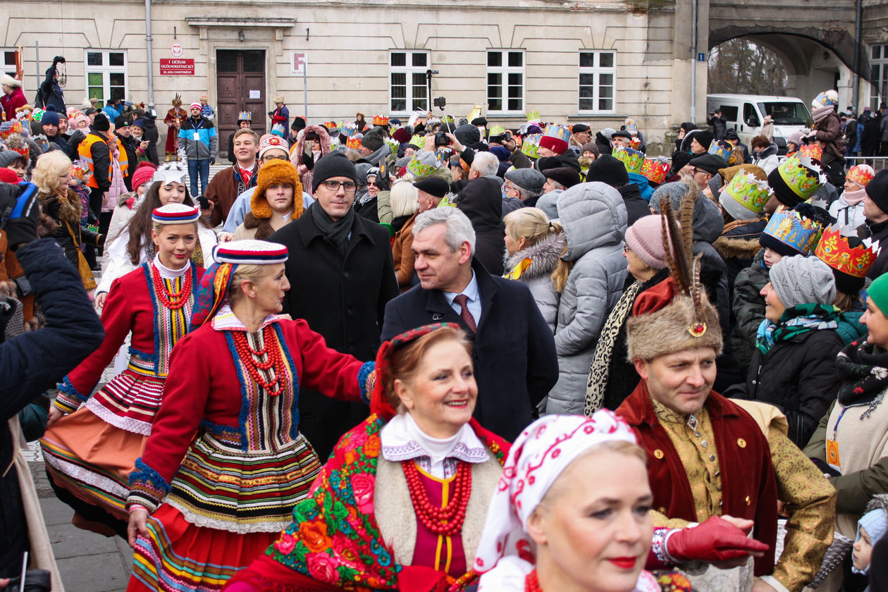  Orszak Trzech Króli w Zamościu (zdjęcie 1) - Autor: Kazimierz Chmiel