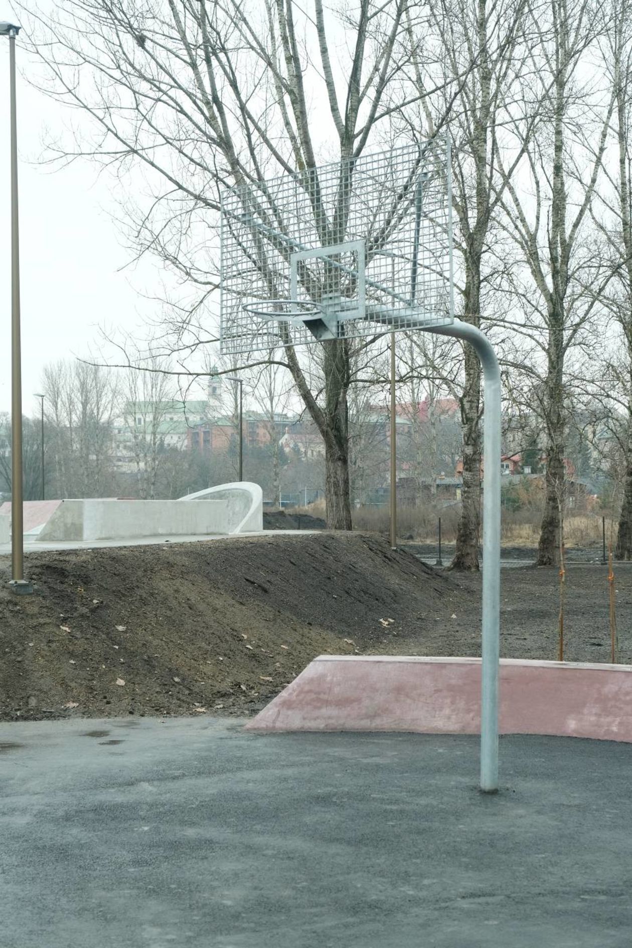  Nowy skatepark przy ul. Rusałki  (zdjęcie 1) - Autor: Maciej Kaczanowski