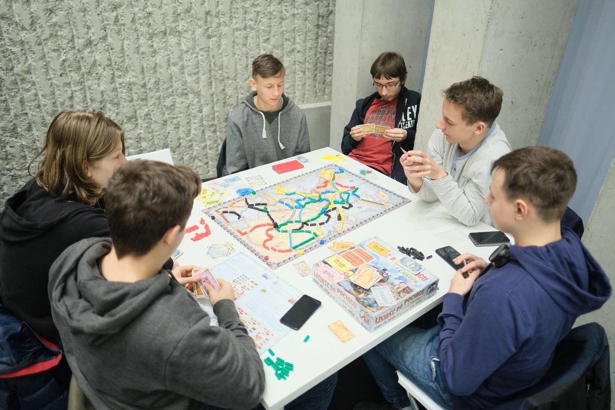  Board Mania: w CSK rozpoczął się turniej gier planszowych (zdjęcie 1) - Autor: Maciej Kaczanowski