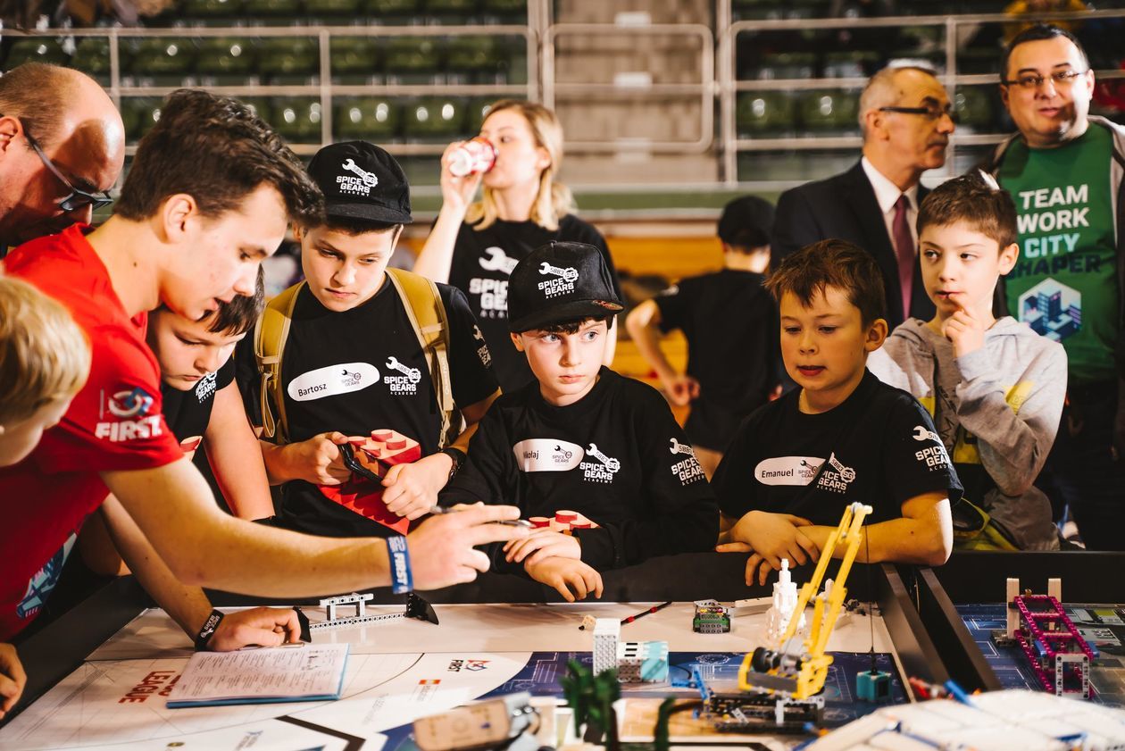  FIRST LEGO League w Kraśniku (zdjęcie 1) - Autor: N8 Studio Fotografia Dla Biznesu