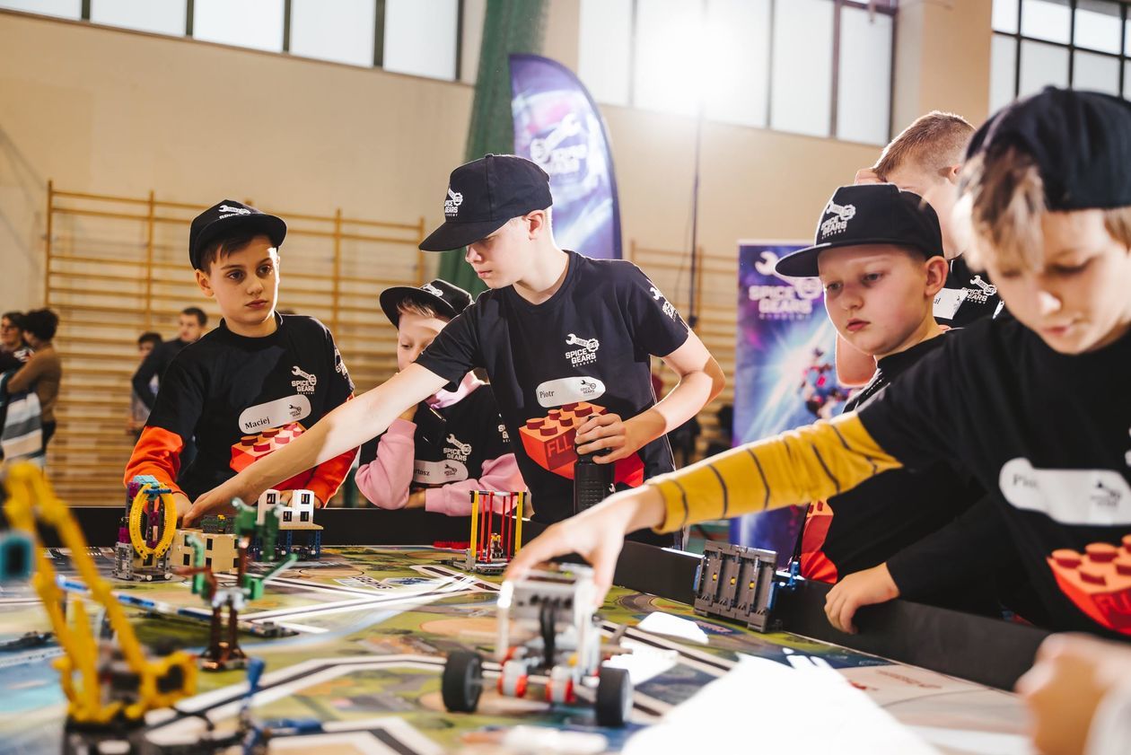  FIRST LEGO League w Kraśniku (zdjęcie 1) - Autor: N8 Studio Fotografia Dla Biznesu