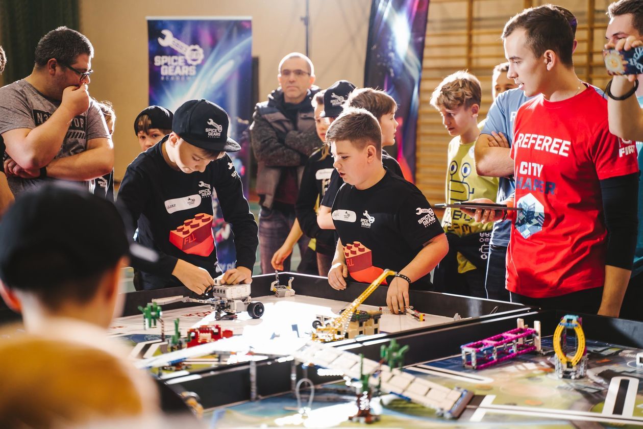  FIRST LEGO League w Kraśniku (zdjęcie 1) - Autor: N8 Studio Fotografia Dla Biznesu