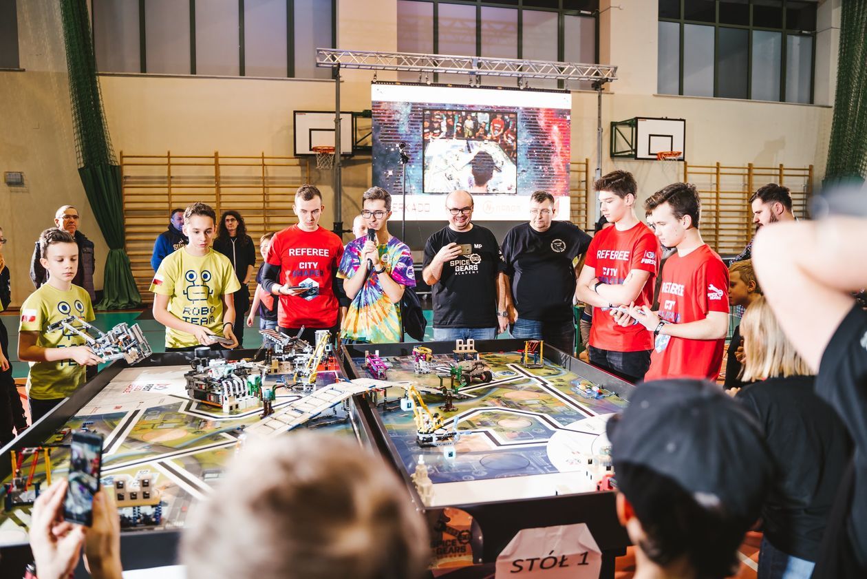  FIRST LEGO League w Kraśniku (zdjęcie 1) - Autor: N8 Studio Fotografia Dla Biznesu