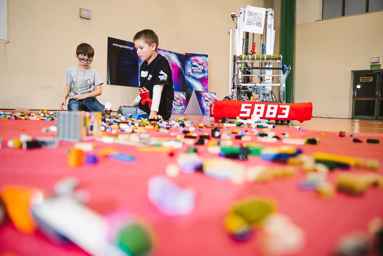  FIRST LEGO League w Kraśniku (zdjęcie 1) - Autor: N8 Studio Fotografia Dla Biznesu