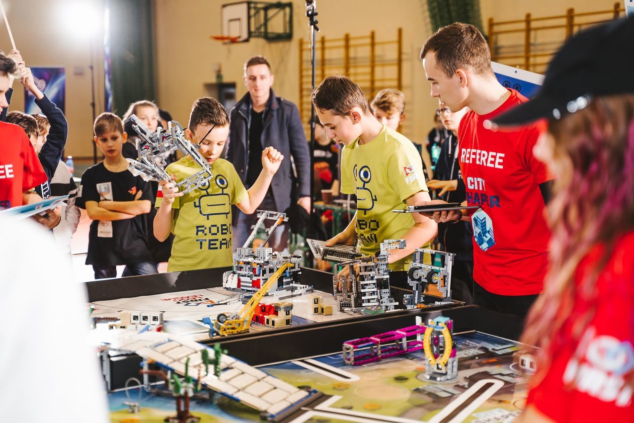  FIRST LEGO League w Kraśniku (zdjęcie 1) - Autor: N8 Studio Fotografia Dla Biznesu