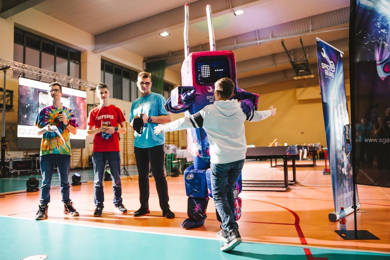  FIRST LEGO League w Kraśniku (zdjęcie 1) - Autor: N8 Studio Fotografia Dla Biznesu