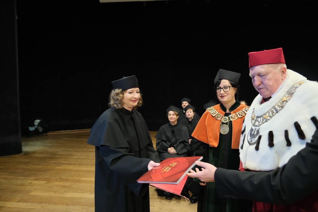  Abp Budzik doktorem honoris causa Uniwersytetu Przyrodniczego (zdjęcie 1) - Autor: Maciej Kaczanowski