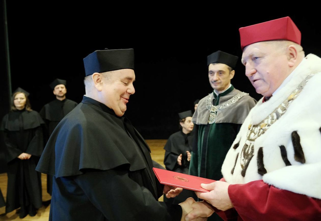  Abp Budzik doktorem honoris causa Uniwersytetu Przyrodniczego (zdjęcie 1) - Autor: Maciej Kaczanowski