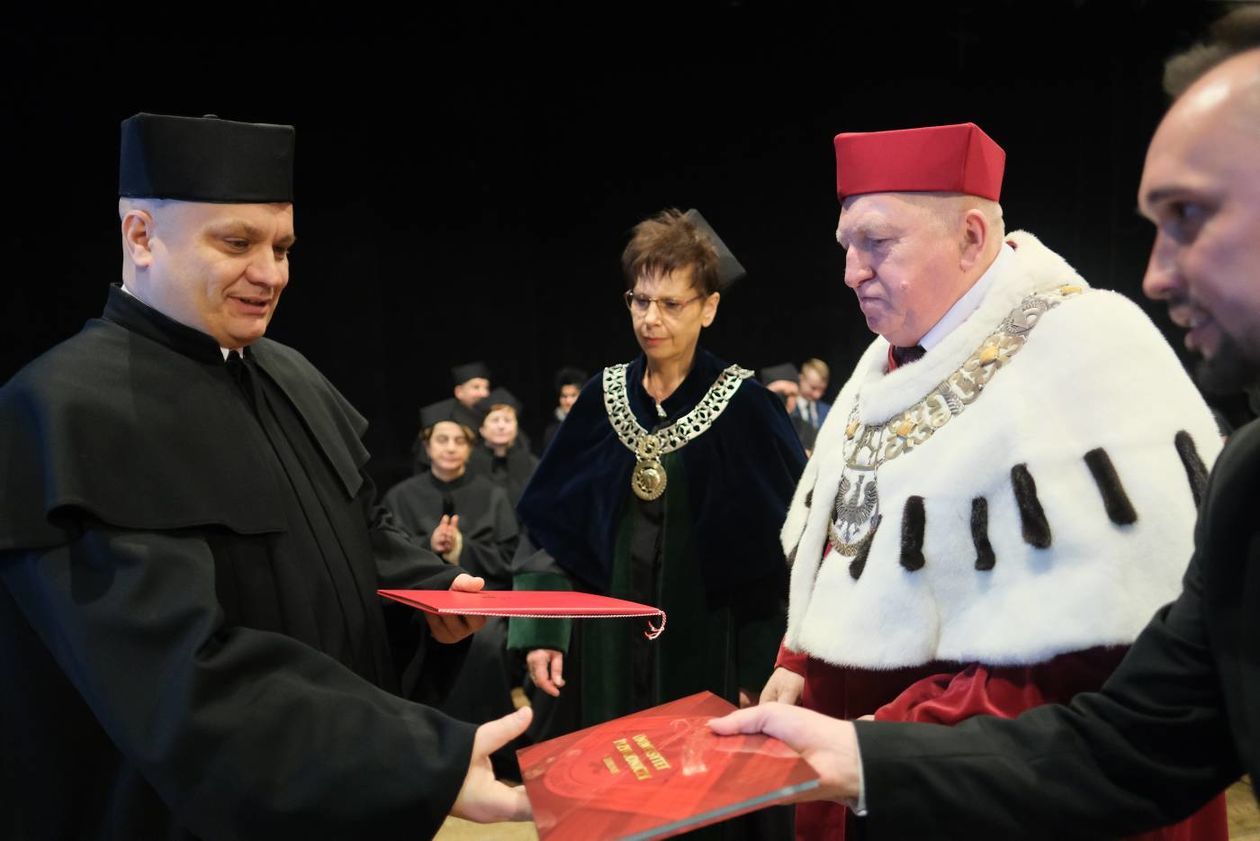  Abp Budzik doktorem honoris causa Uniwersytetu Przyrodniczego (zdjęcie 1) - Autor: Maciej Kaczanowski