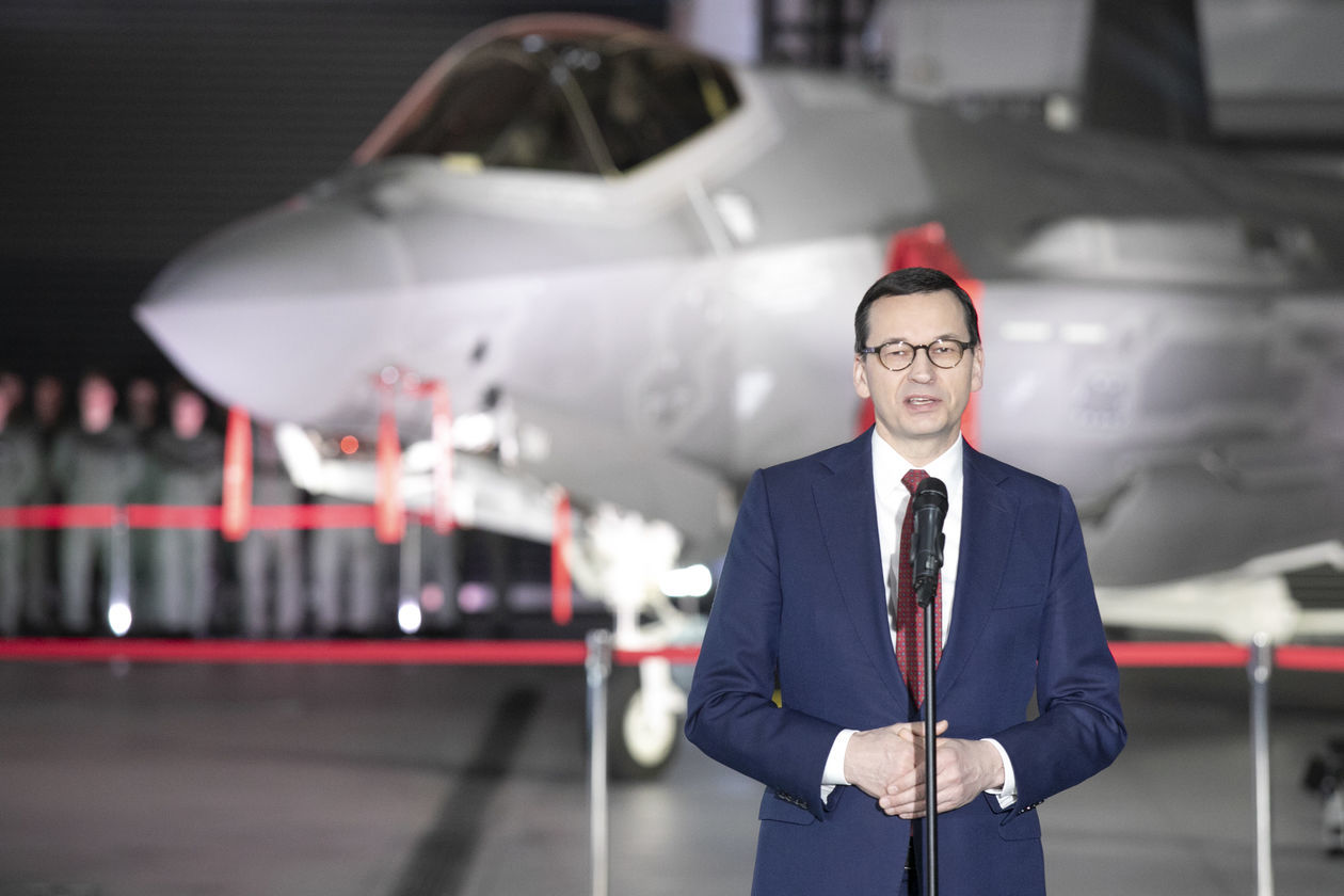  Podpisanie umowy na zakup myśliwców F-35A (zdjęcie 1) - Autor: Jacek Szydłowski