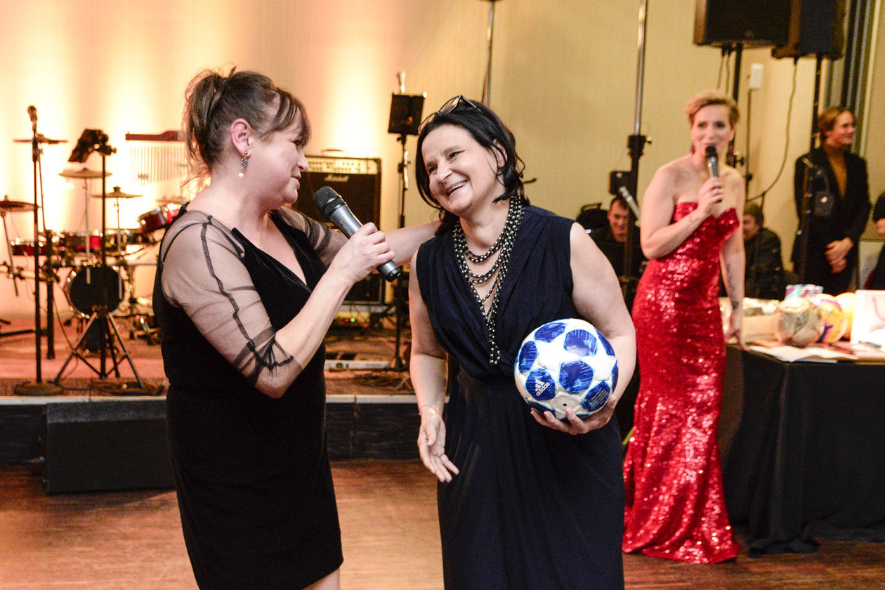  Bal charytatywny Fundacji Oswoić Los w Hotelu Victoria (zdjęcie 1) - Autor: Krzysztof Mazur