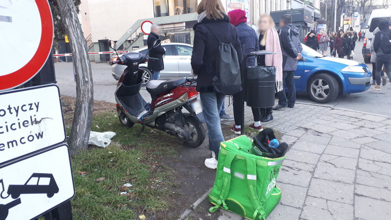  Potrącenie kierującej skuterem przy ul. Lipowej w Lublinie (zdjęcie 1) - Autor: Maciej Kaczanowski