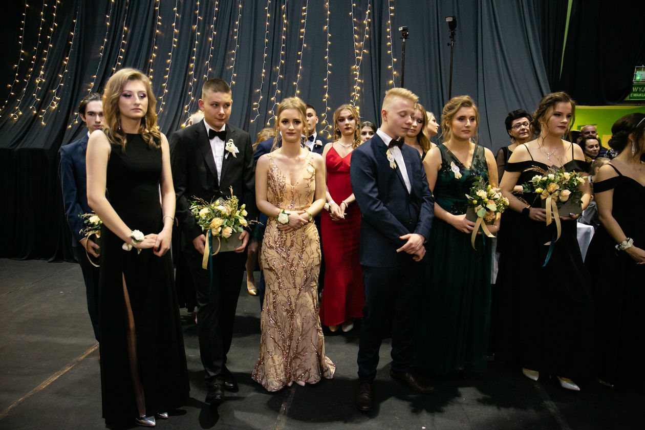  Studniówka w III Liceum Ogólnokształcącym w Zamościu (zdjęcie 1) - Autor: Kazimierz Chmiel
