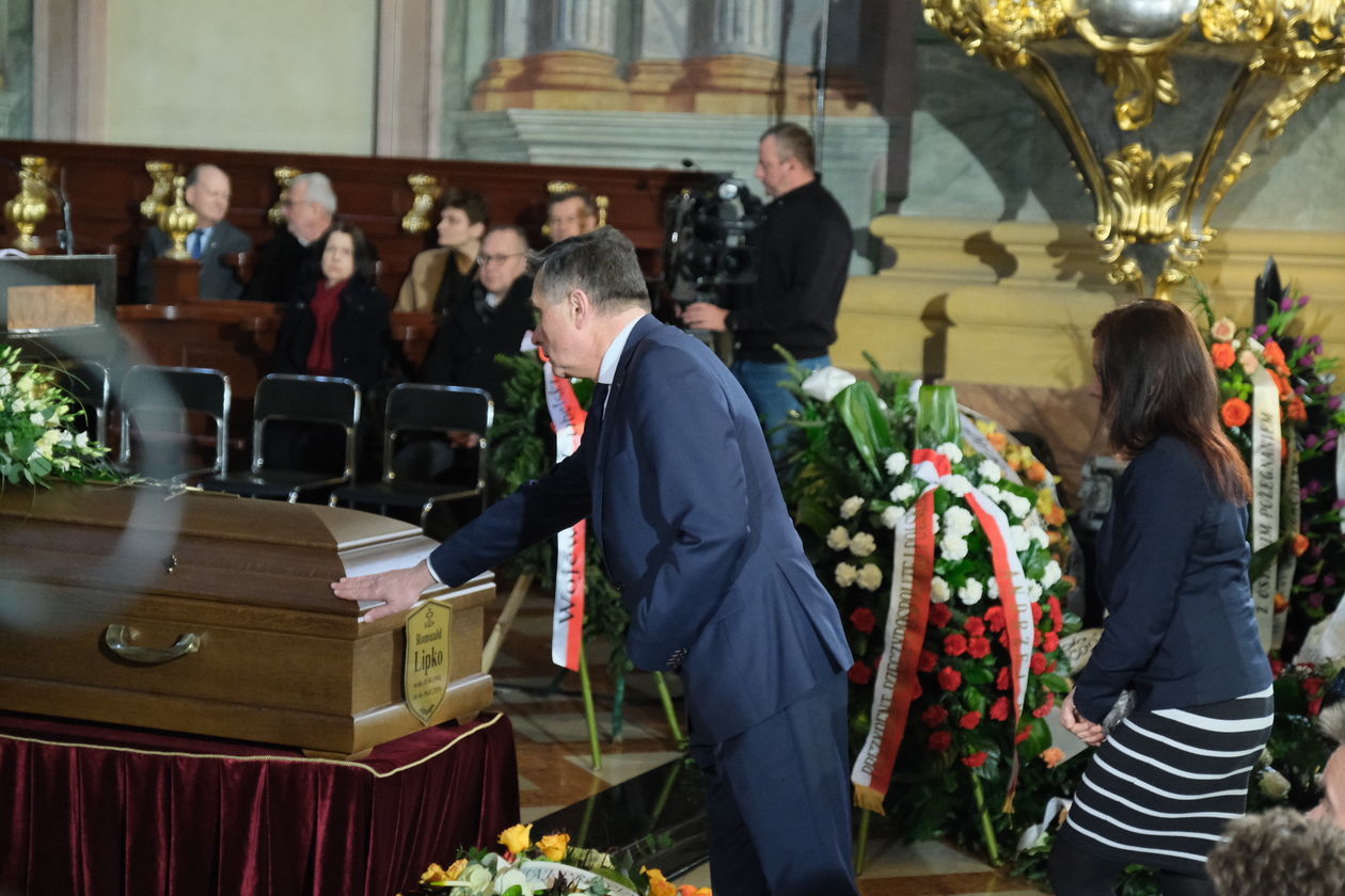  Pogrzeb Romualda Lipki w archikatedrze lubelskiej (zdjęcie 1) - Autor: Maciej Kaczanowski