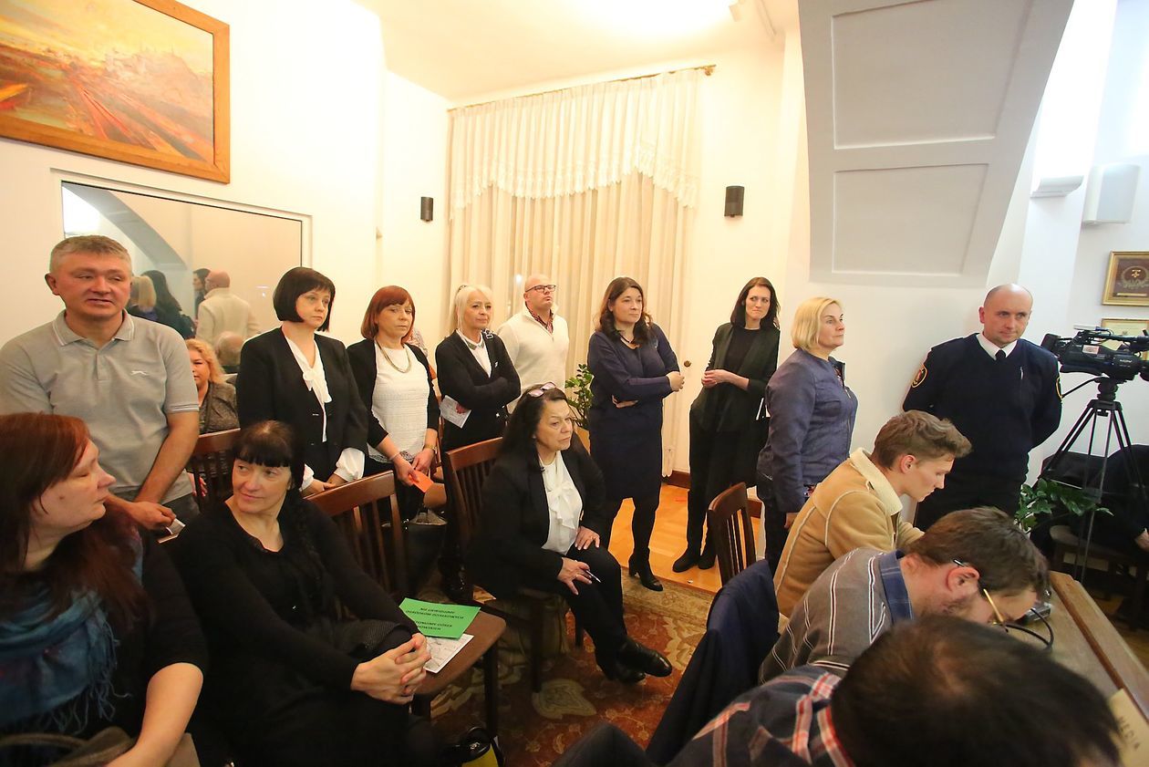  Nadzwyczajna sesja Rady Miasta Lublin (zdjęcie 1) - Autor: Piotr Michalski