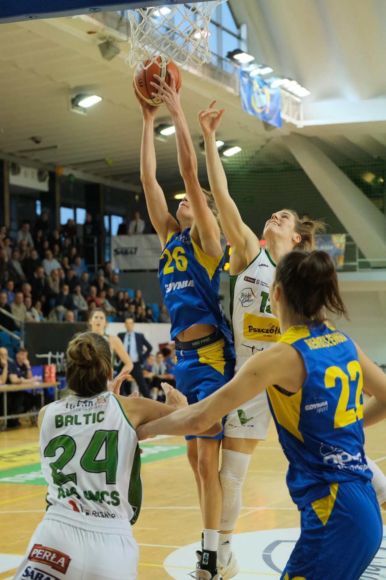  Pszczółka Polski Cukier AZS UMCS Lublin - Arka Gdynia 79:81 (zdjęcie 1) - Autor: Maciej Kaczanowski