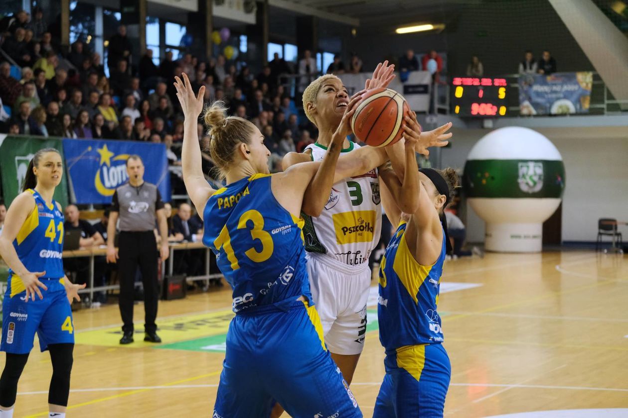  Pszczółka Polski Cukier AZS UMCS Lublin - Arka Gdynia 79:81 (zdjęcie 1) - Autor: Maciej Kaczanowski